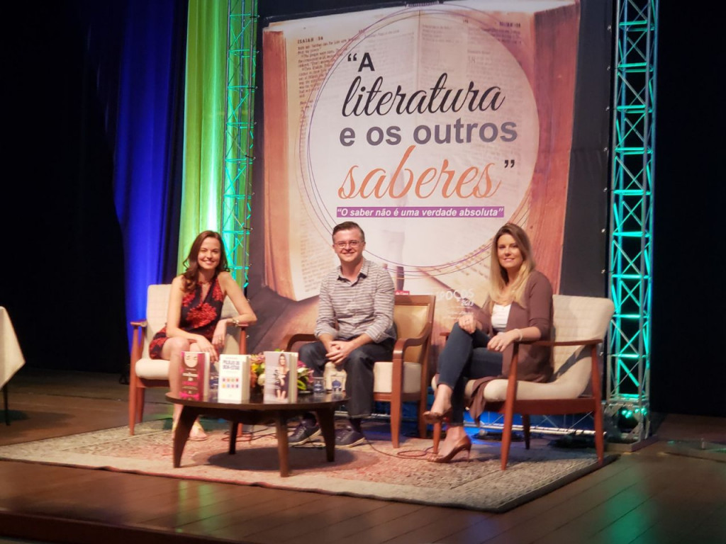 Lígia Guerra , Daiana Garbin e Danile Barros1